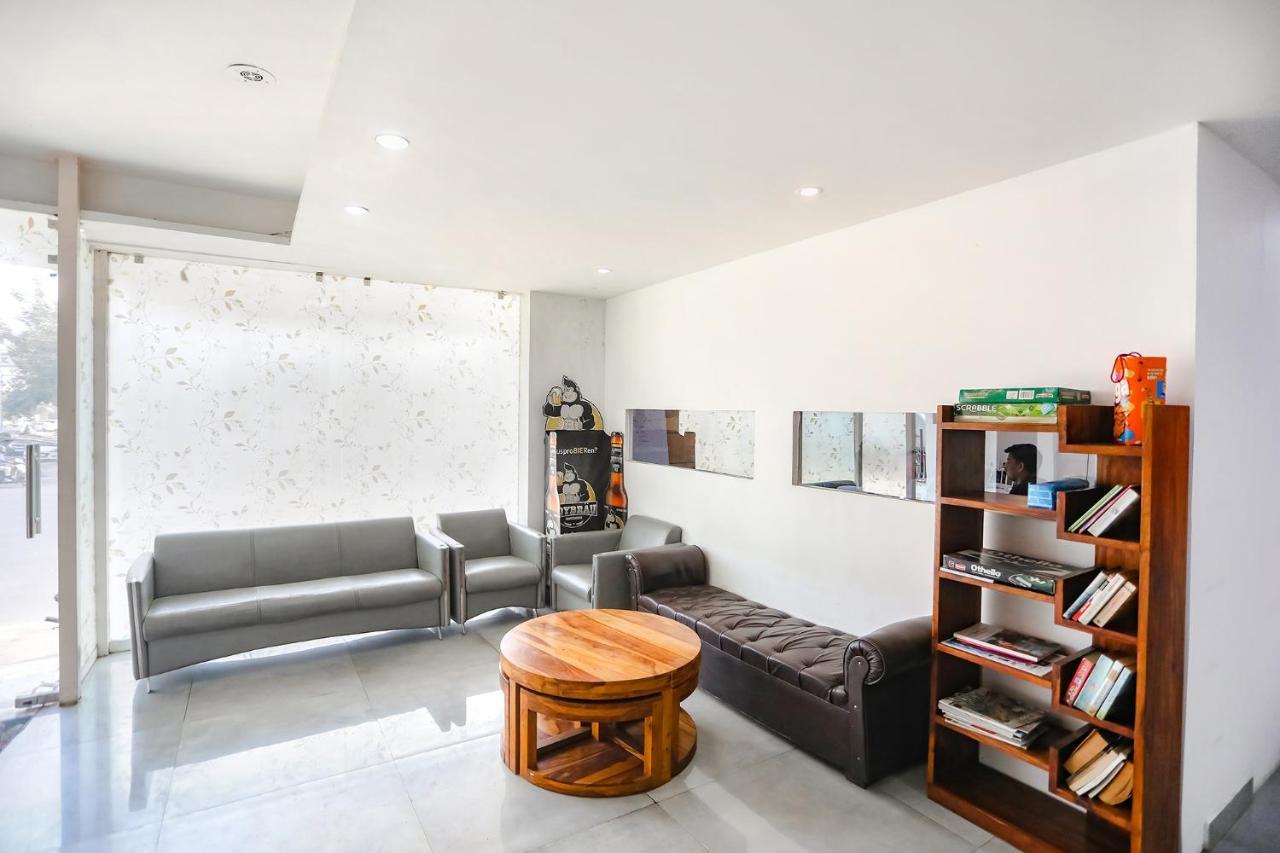 נוידה Fabhotel F9 Sector 19 מראה חיצוני תמונה