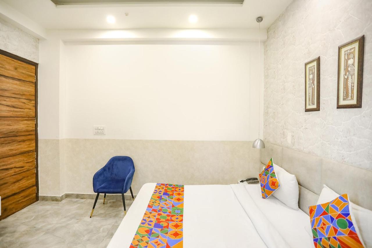 נוידה Fabhotel F9 Sector 19 מראה חיצוני תמונה