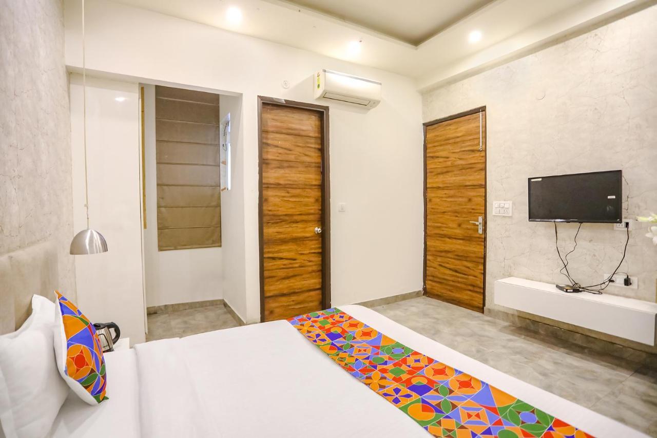 נוידה Fabhotel F9 Sector 19 מראה חיצוני תמונה